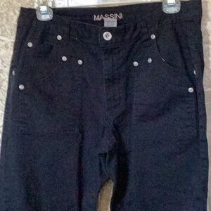 Massini Capris.   C17